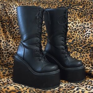 Y.R.U Black Dune Lace-Up Platform Boots Dollskill